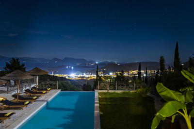 An Estate Above Nidri 03.jpg